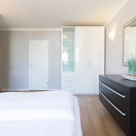 Goethehain Spinnaker Apartment